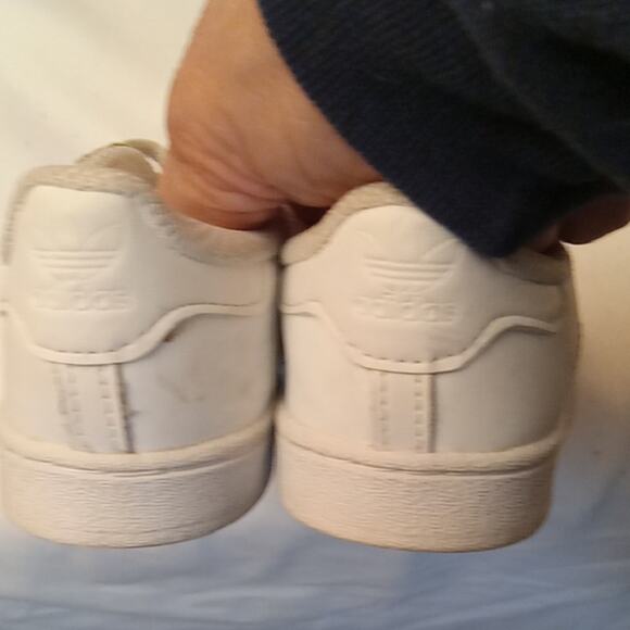 Adidas Toddler Size 9.5 Shell Toe Ortholite Cream Shoes - Picture 10 of 10